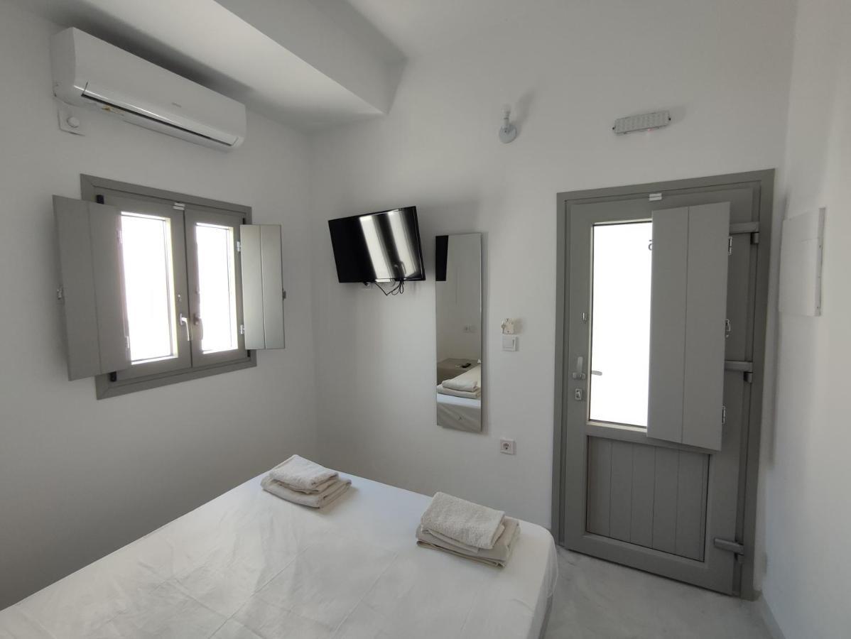 V D Fira Rooms Exteriör bild